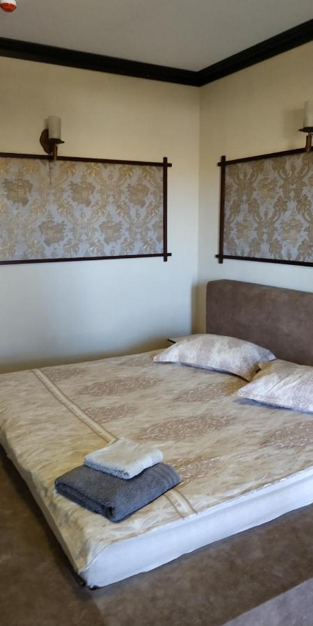 Hotel Хуторок Smila Esterno foto