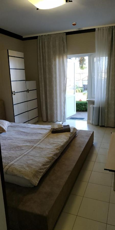 Hotel Хуторок Smila Esterno foto